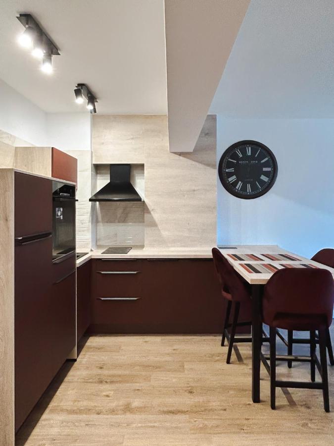 Bg Luximmo Apartments Kolozsvár Kültér fotó