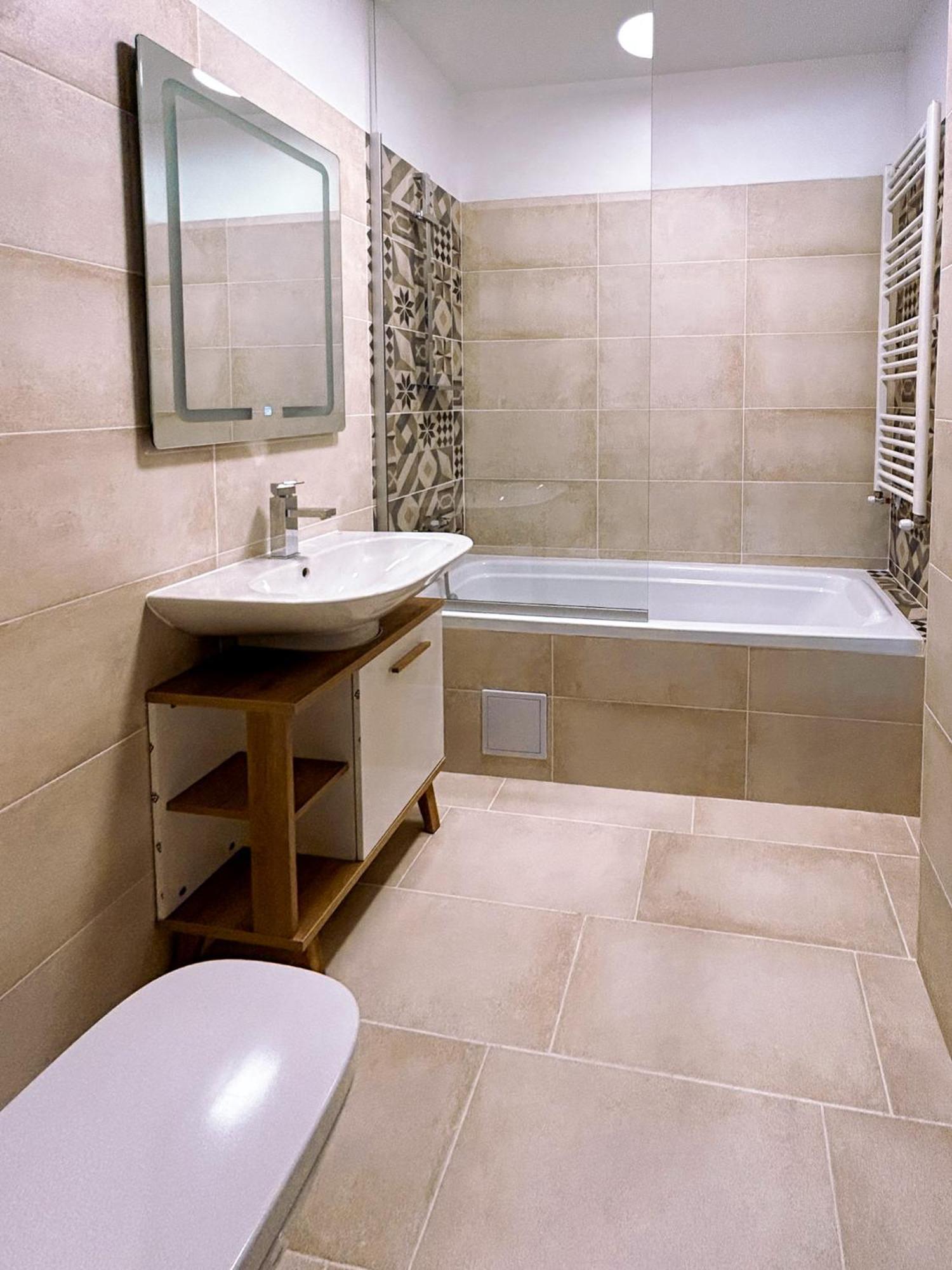Bg Luximmo Apartments Kolozsvár Kültér fotó